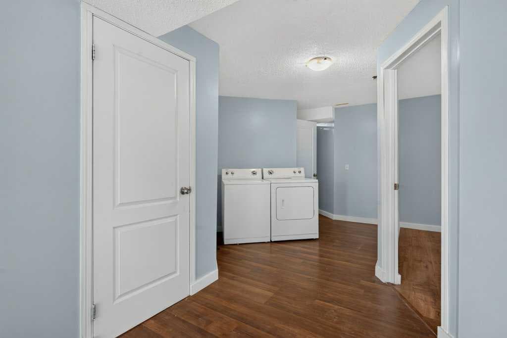 23 Saddlebrook Court NE