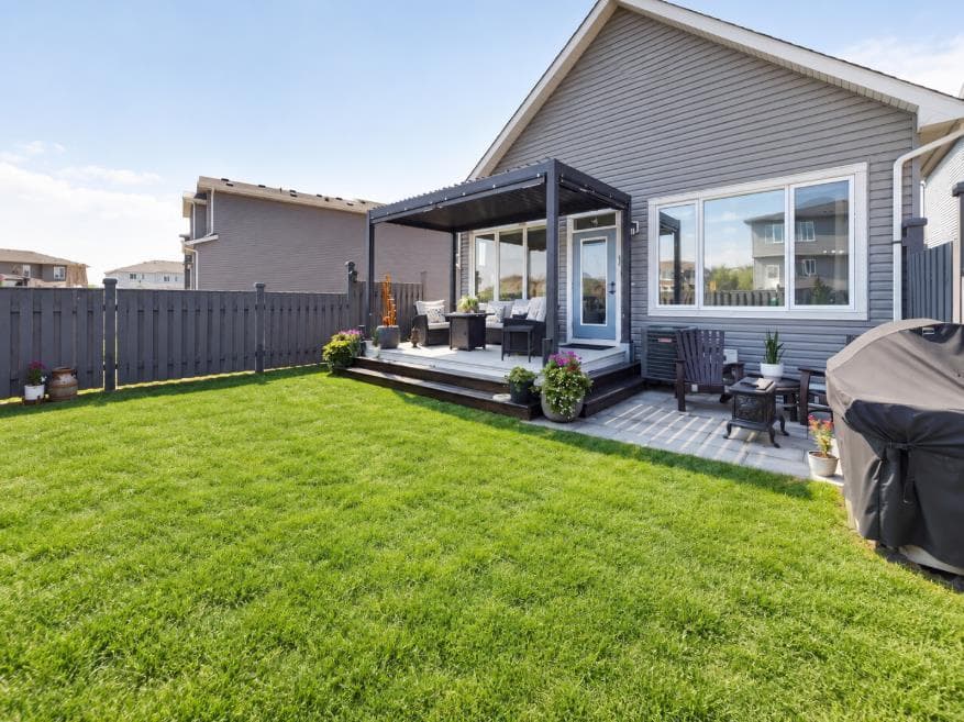 187 Wolf Hollow Manor SE