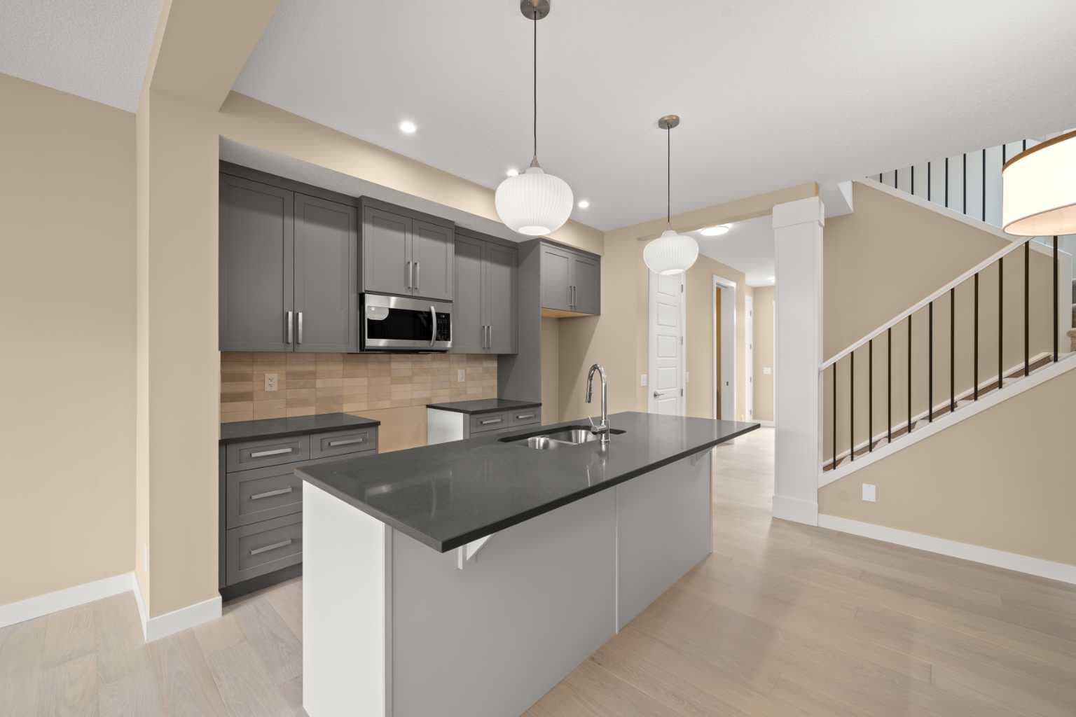 86 Sora Gardens SE
