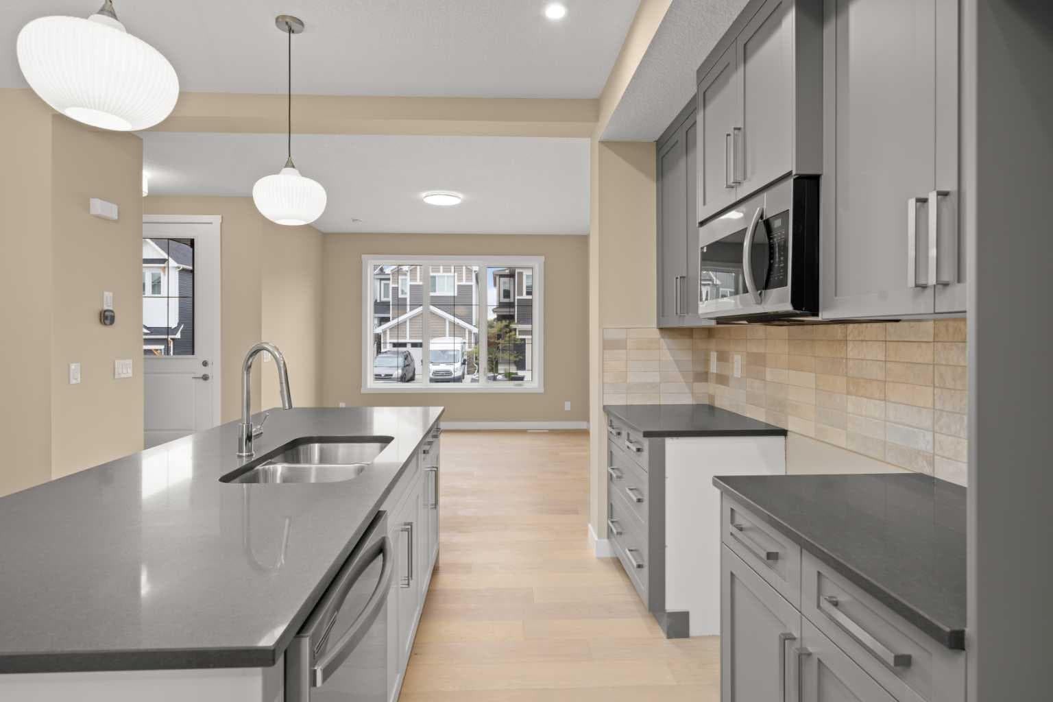 86 Sora Gardens SE