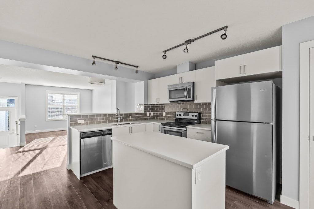 4 Evanscrest Gardens NW