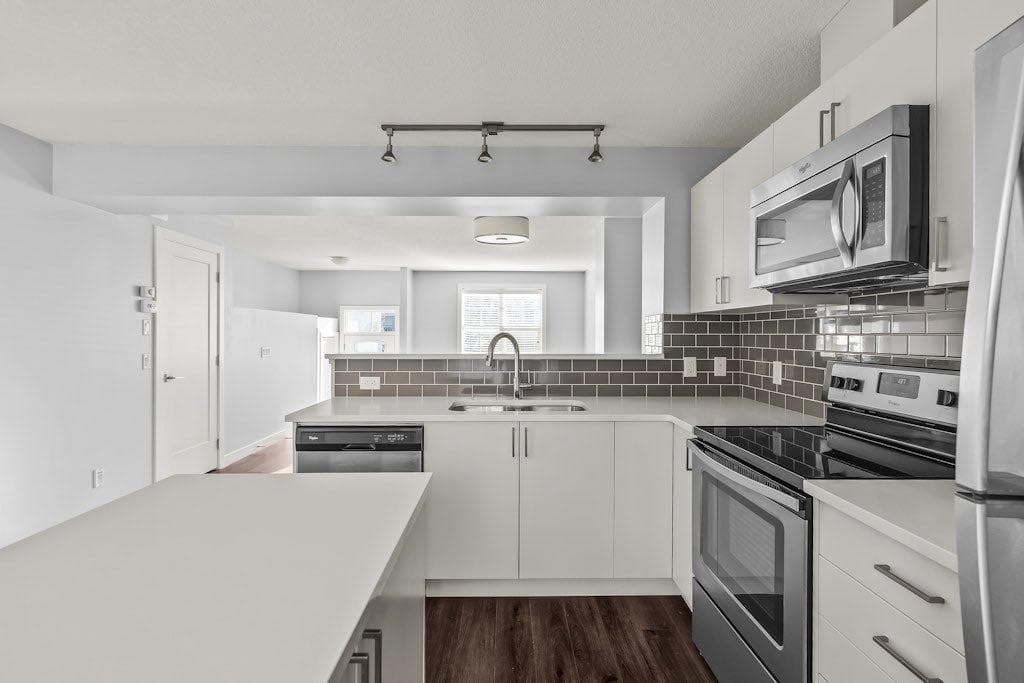 4 Evanscrest Gardens NW