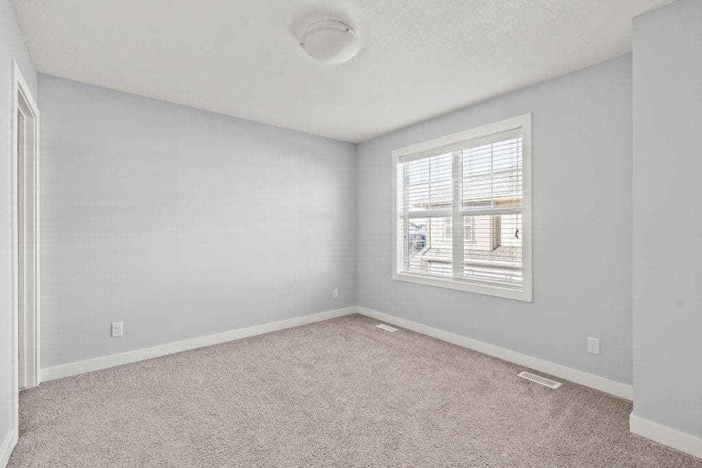 4 Evanscrest Gardens NW