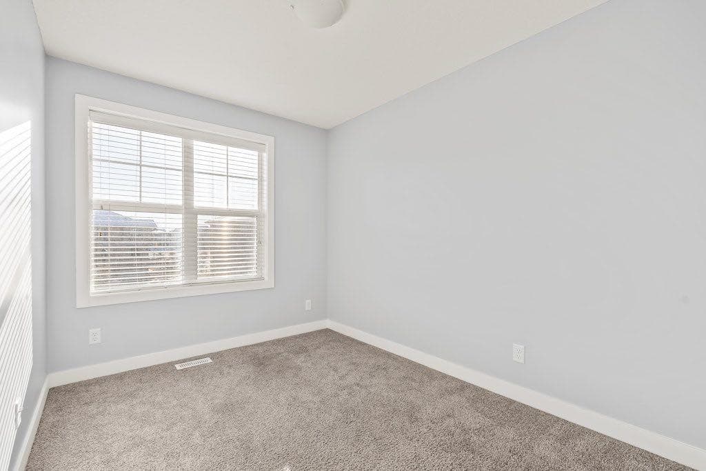 4 Evanscrest Gardens NW