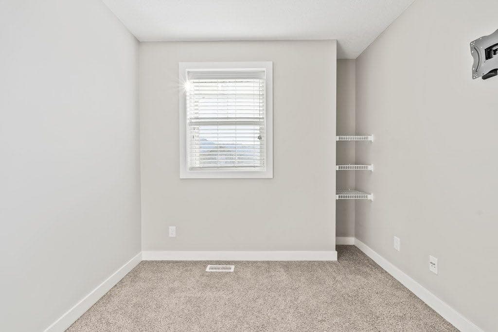 4 Evanscrest Gardens NW