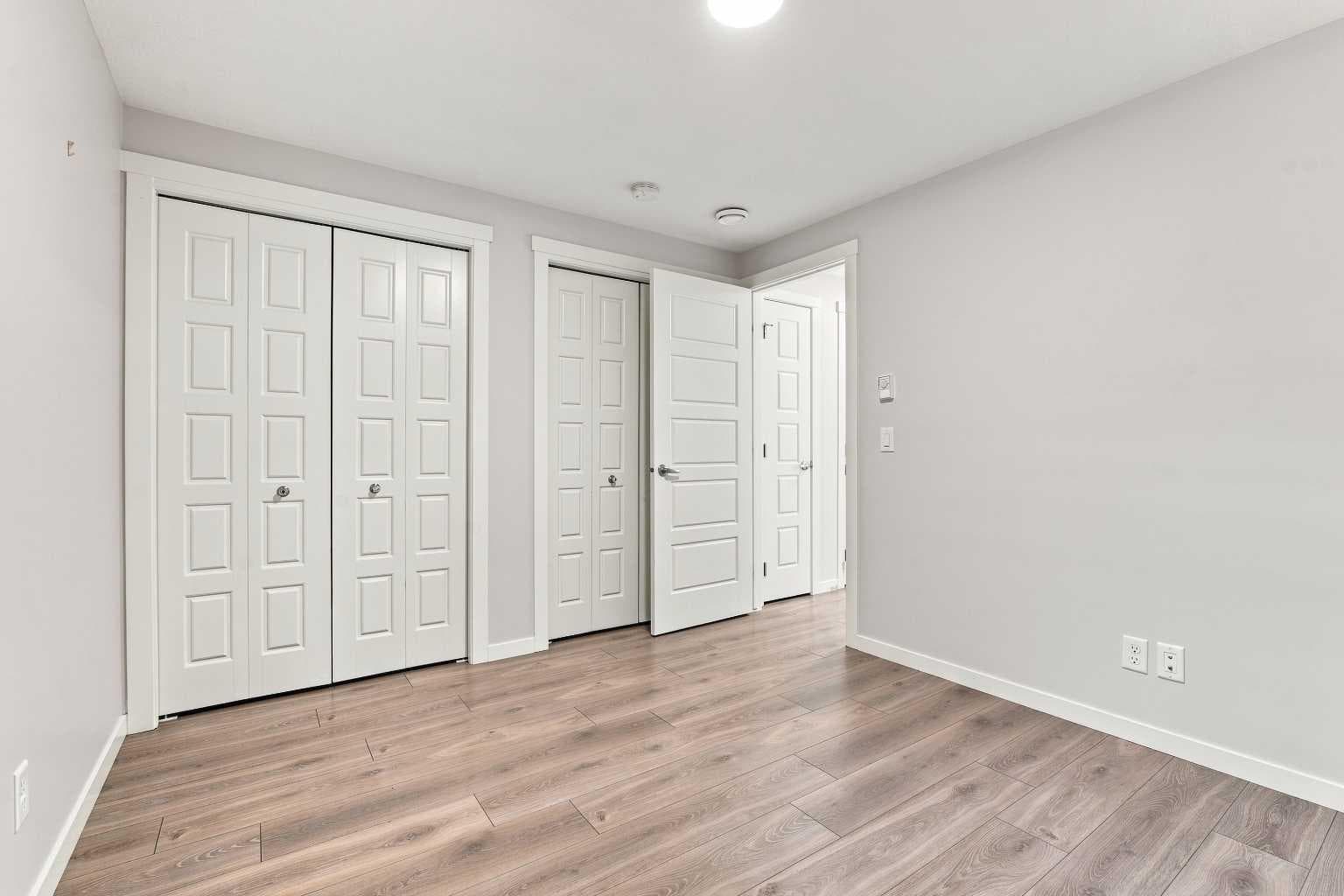 408, 338 Seton Circle SE