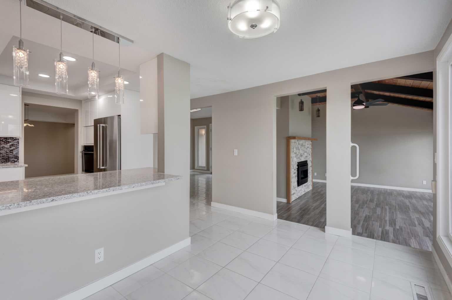 231, 20 Midpark Crescent SE