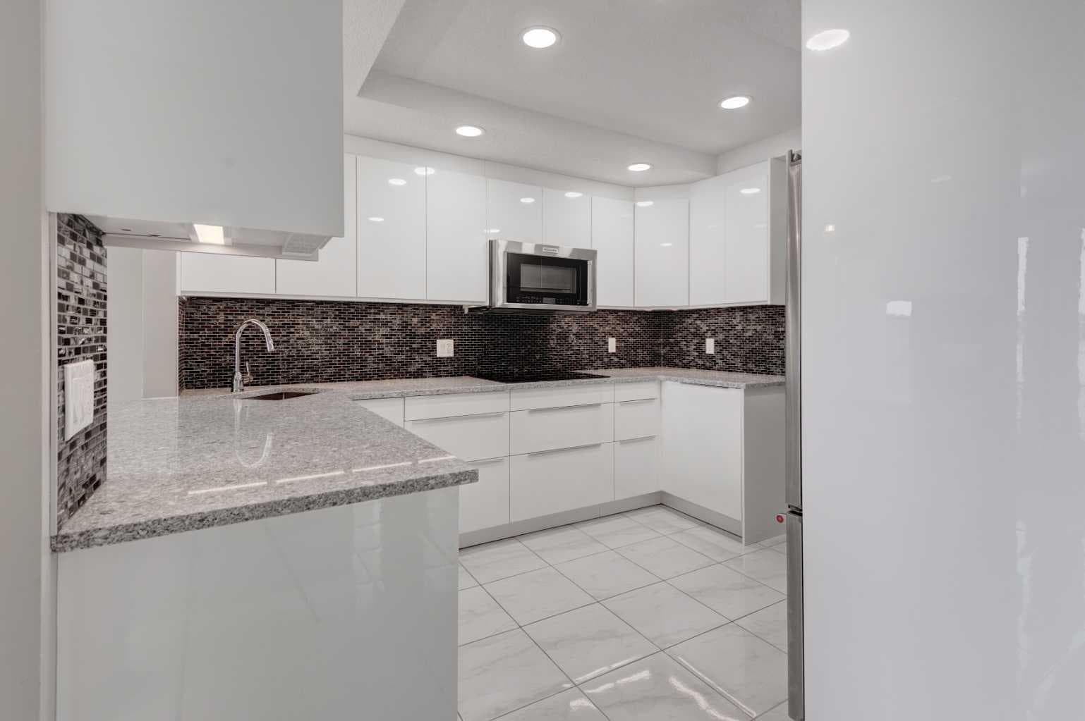 231, 20 Midpark Crescent SE