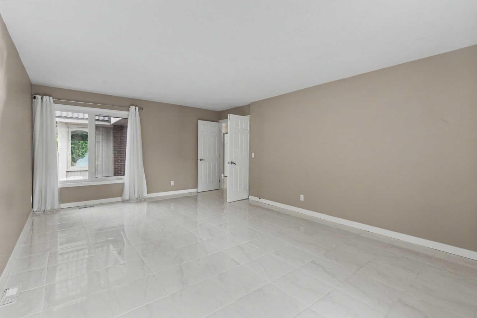 231, 20 Midpark Crescent SE