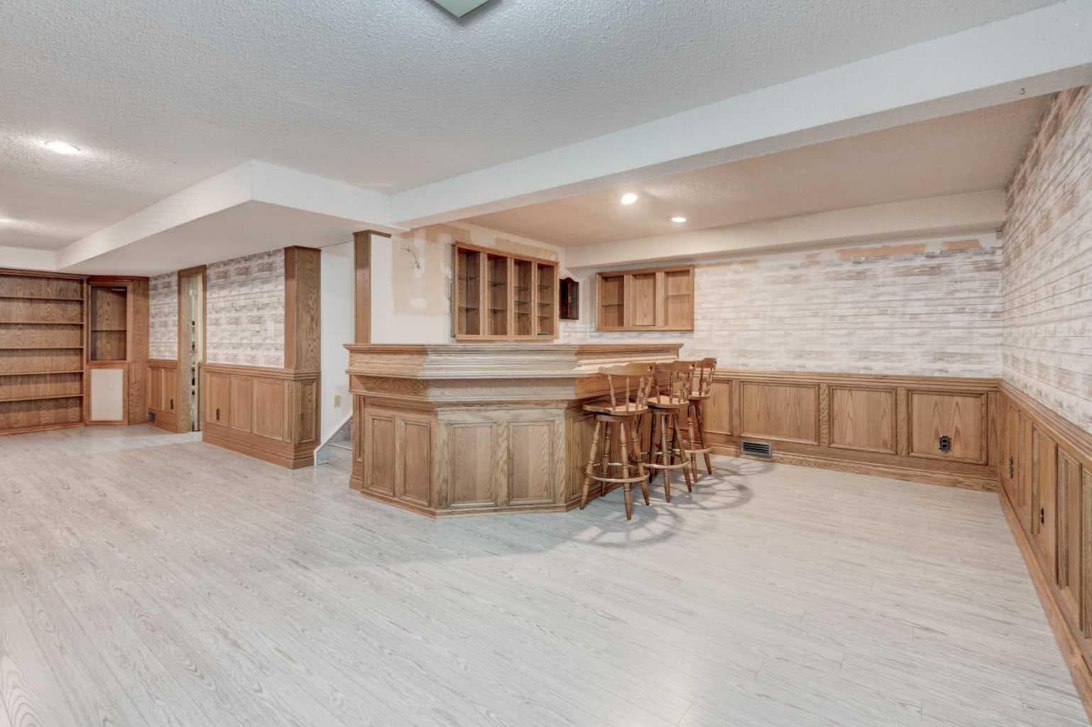 231, 20 Midpark Crescent SE