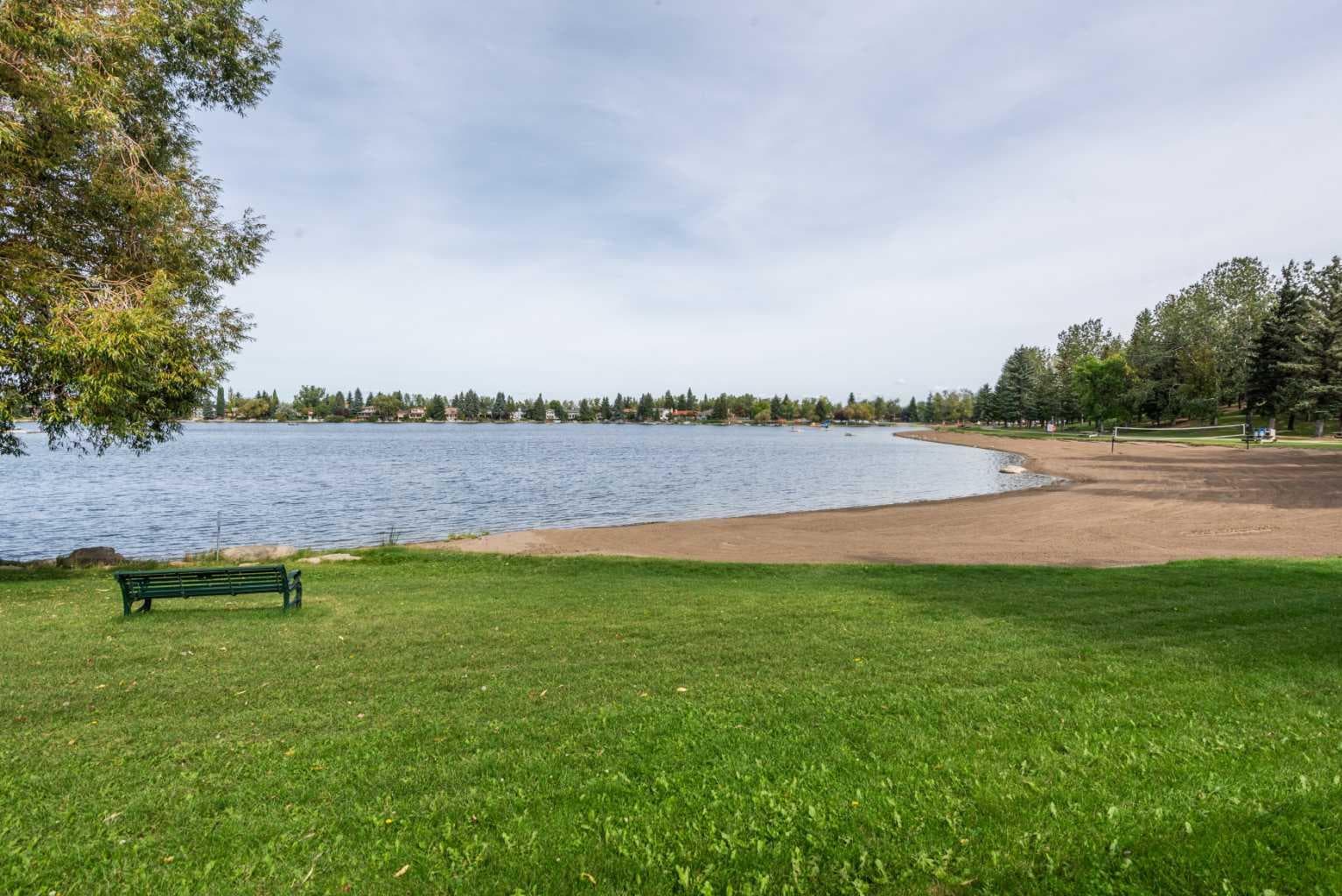 231, 20 Midpark Crescent SE
