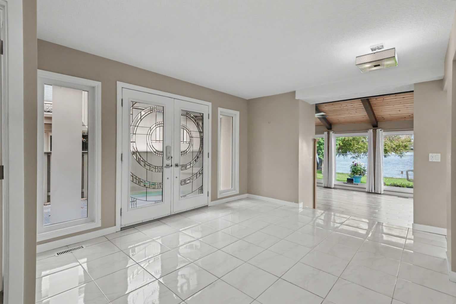 231, 20 Midpark Crescent SE