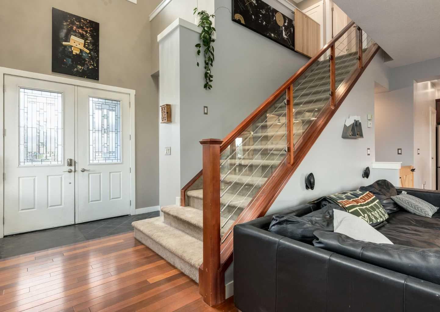 237 Luxstone Green SW
