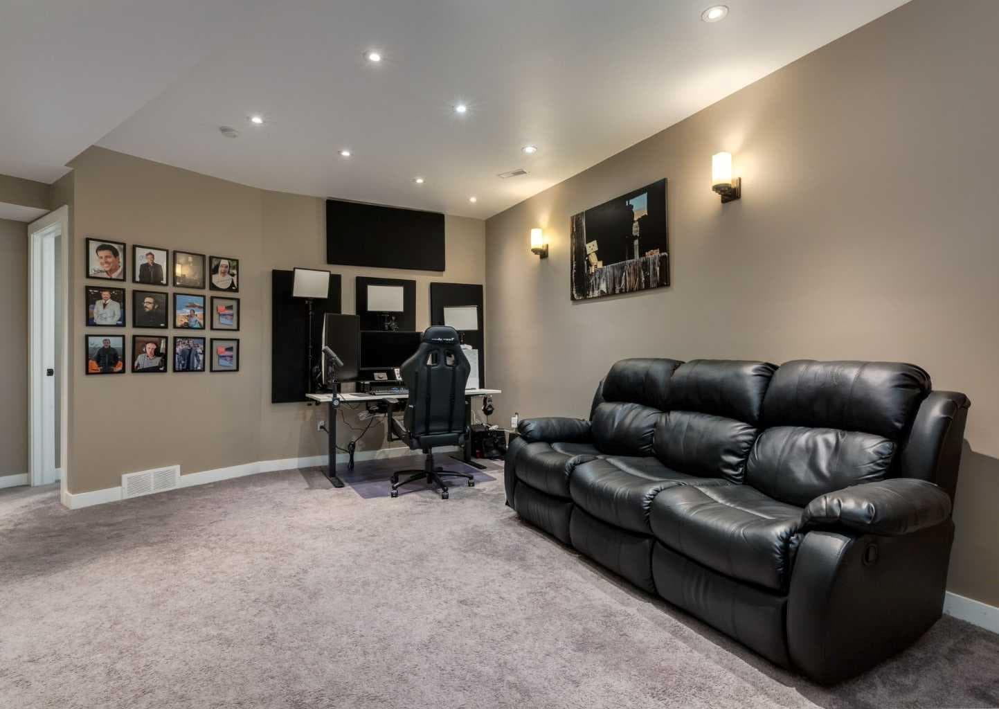 237 Luxstone Green SW
