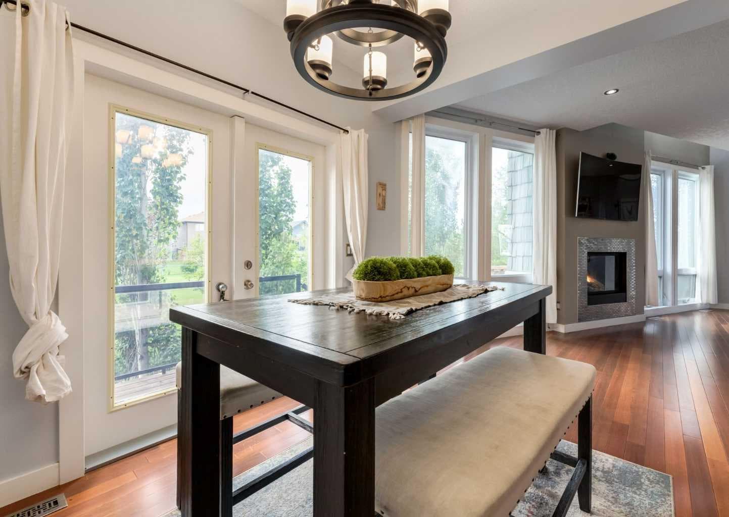 237 Luxstone Green SW