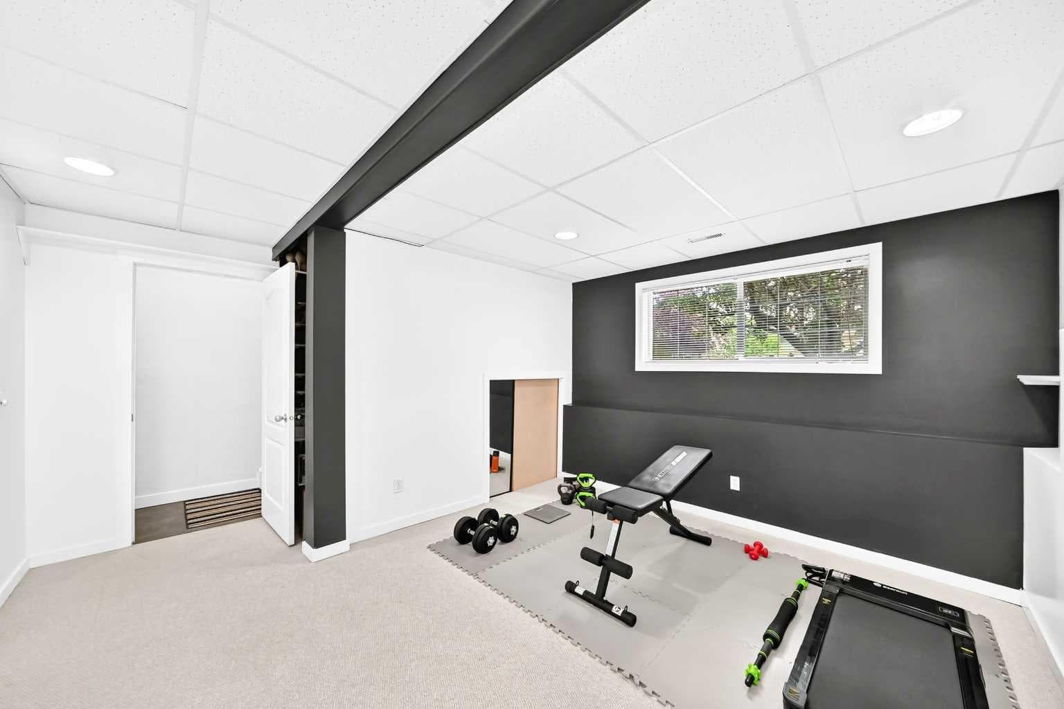 117 Bridleglen Manor SW