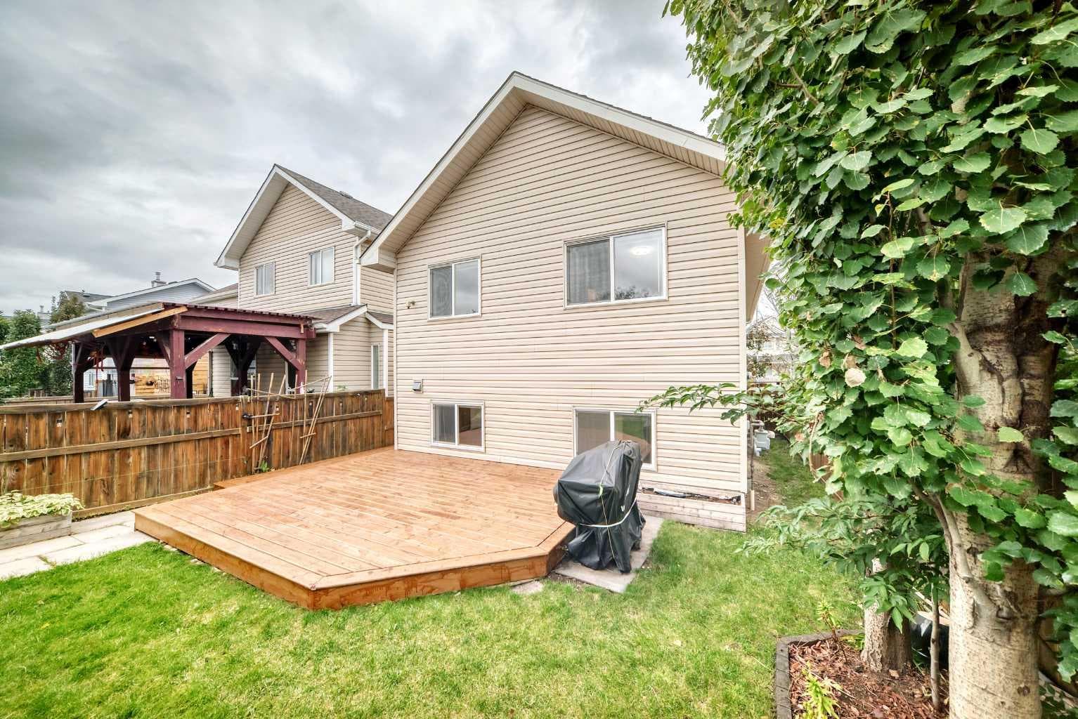 117 Bridleglen Manor SW