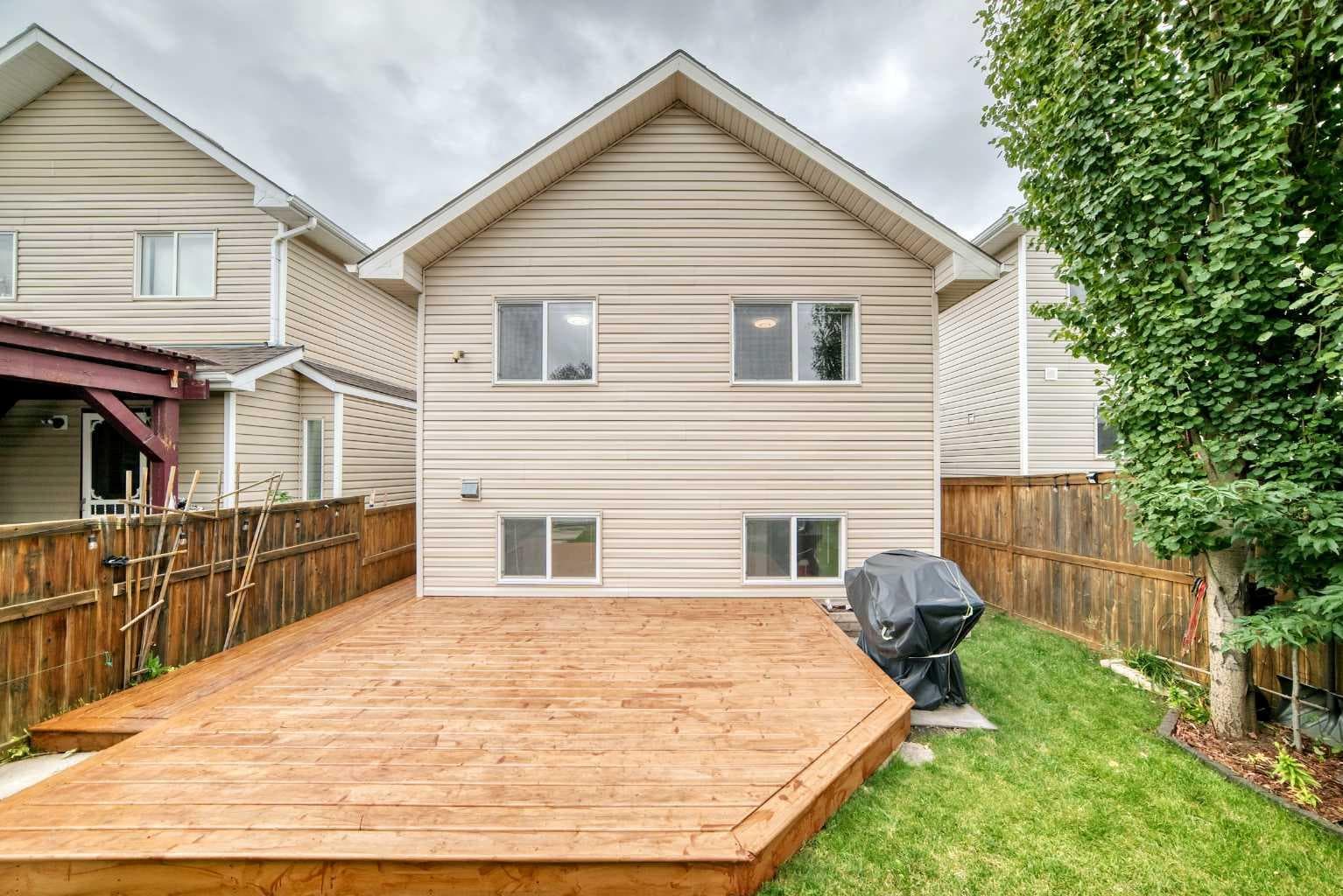 117 Bridleglen Manor SW