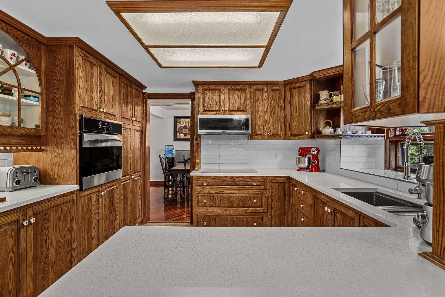 12 Woodside Lane 