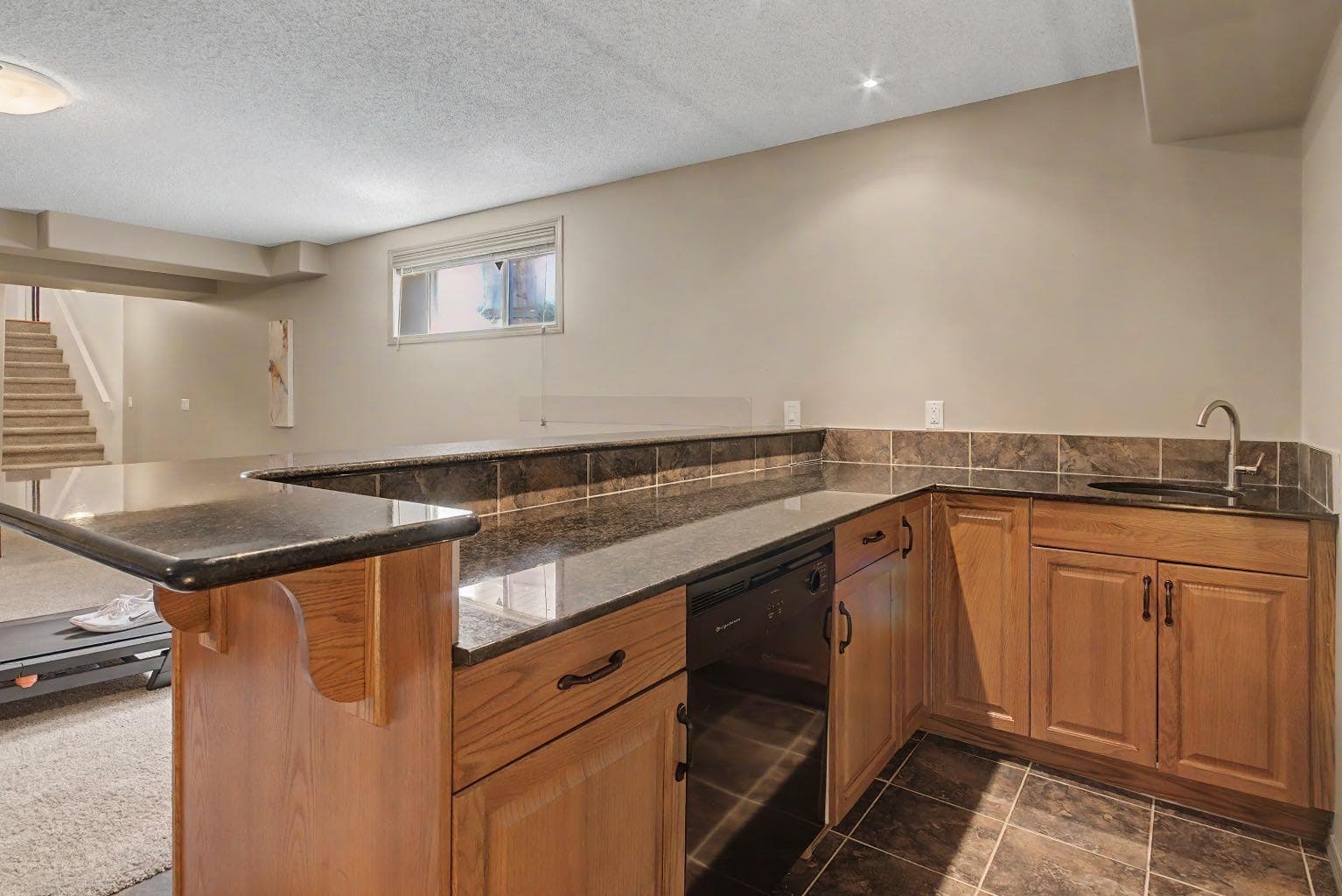 81 Brightonstone Grove SE
