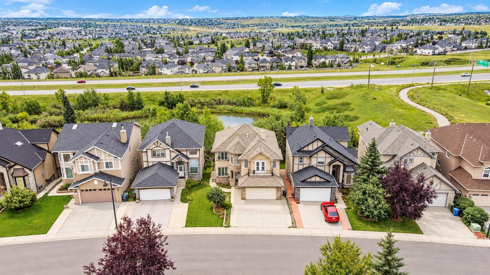 53 Sherwood Way NW
