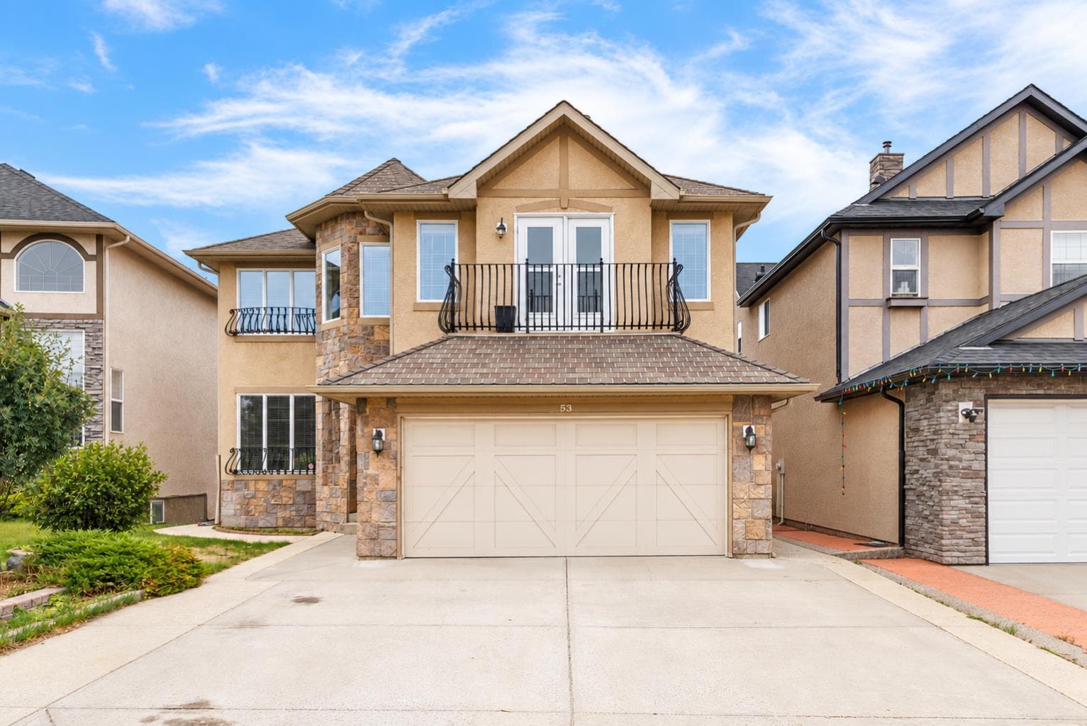 53 Sherwood Way NW