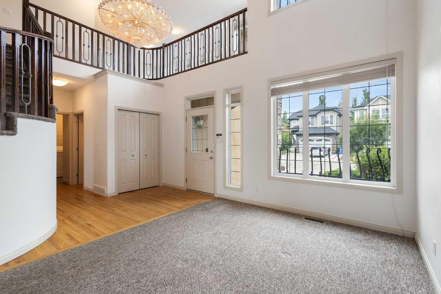 53 Sherwood Way NW