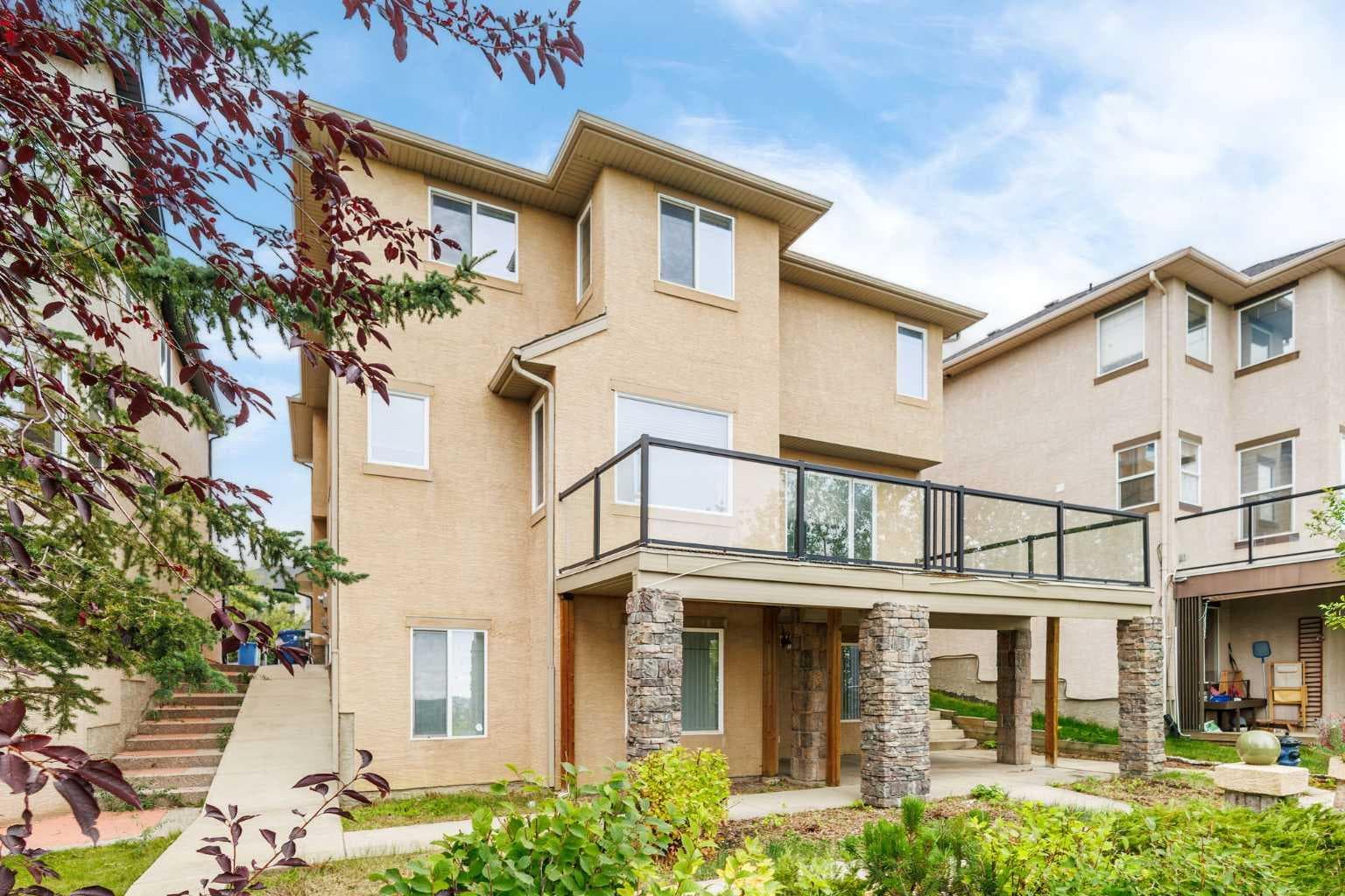 53 Sherwood Way NW