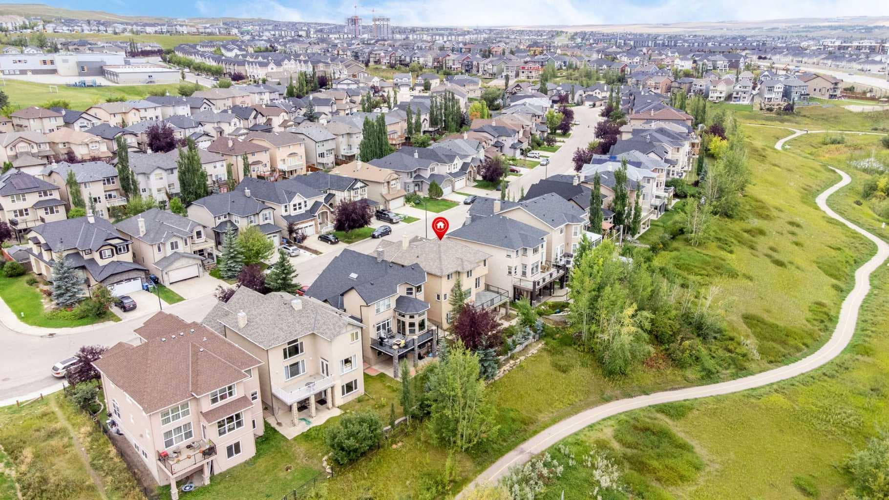 53 Sherwood Way NW
