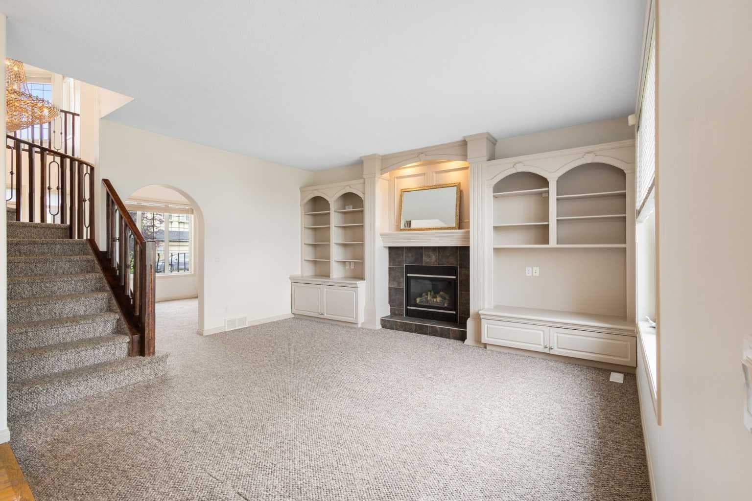 53 Sherwood Way NW