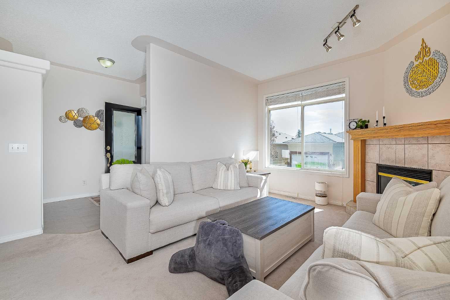 81 Sierra Morena Landing SW