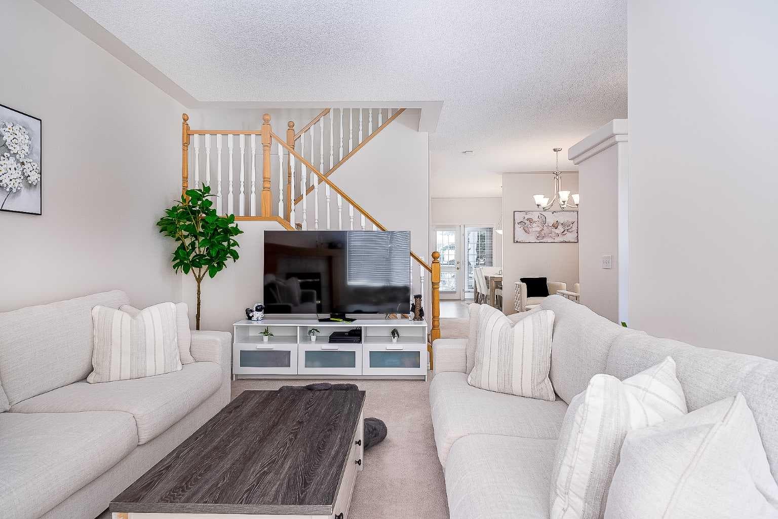 81 Sierra Morena Landing SW