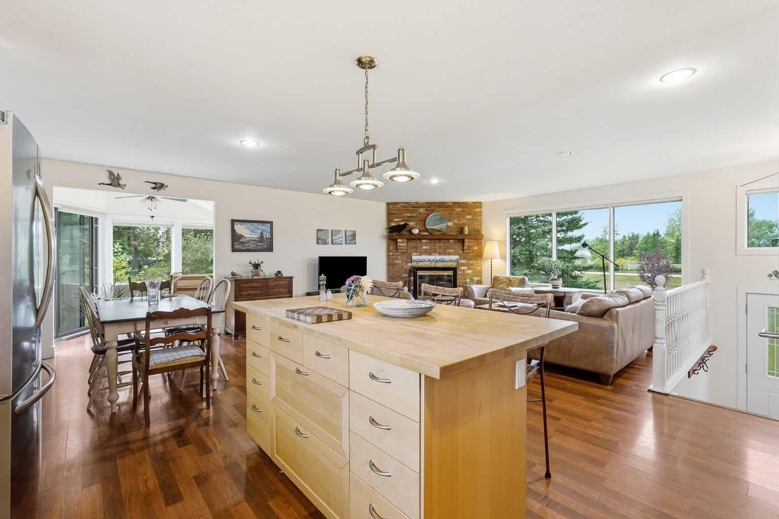 8 Mount Vista Estates 