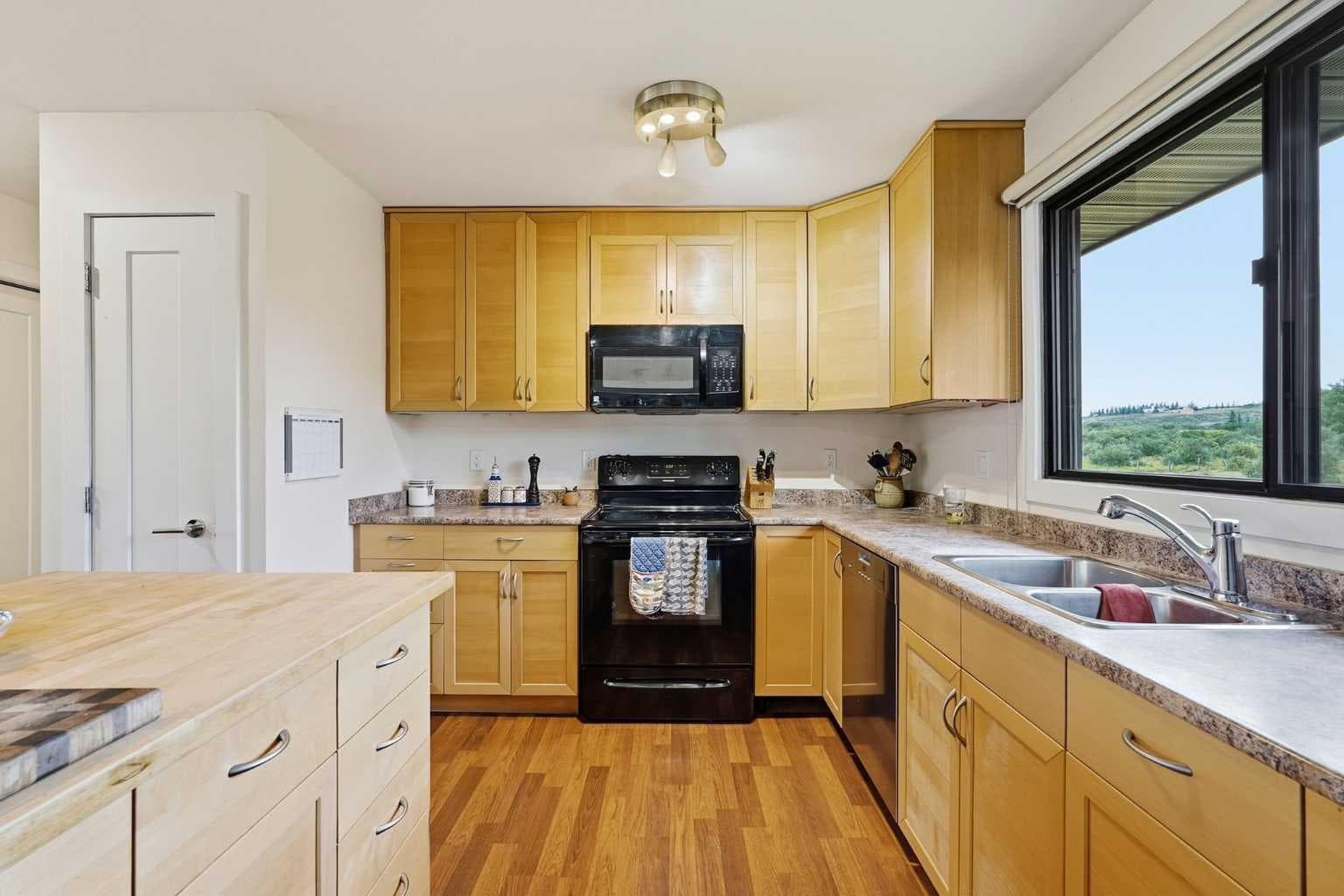 8 Mount Vista Estates 