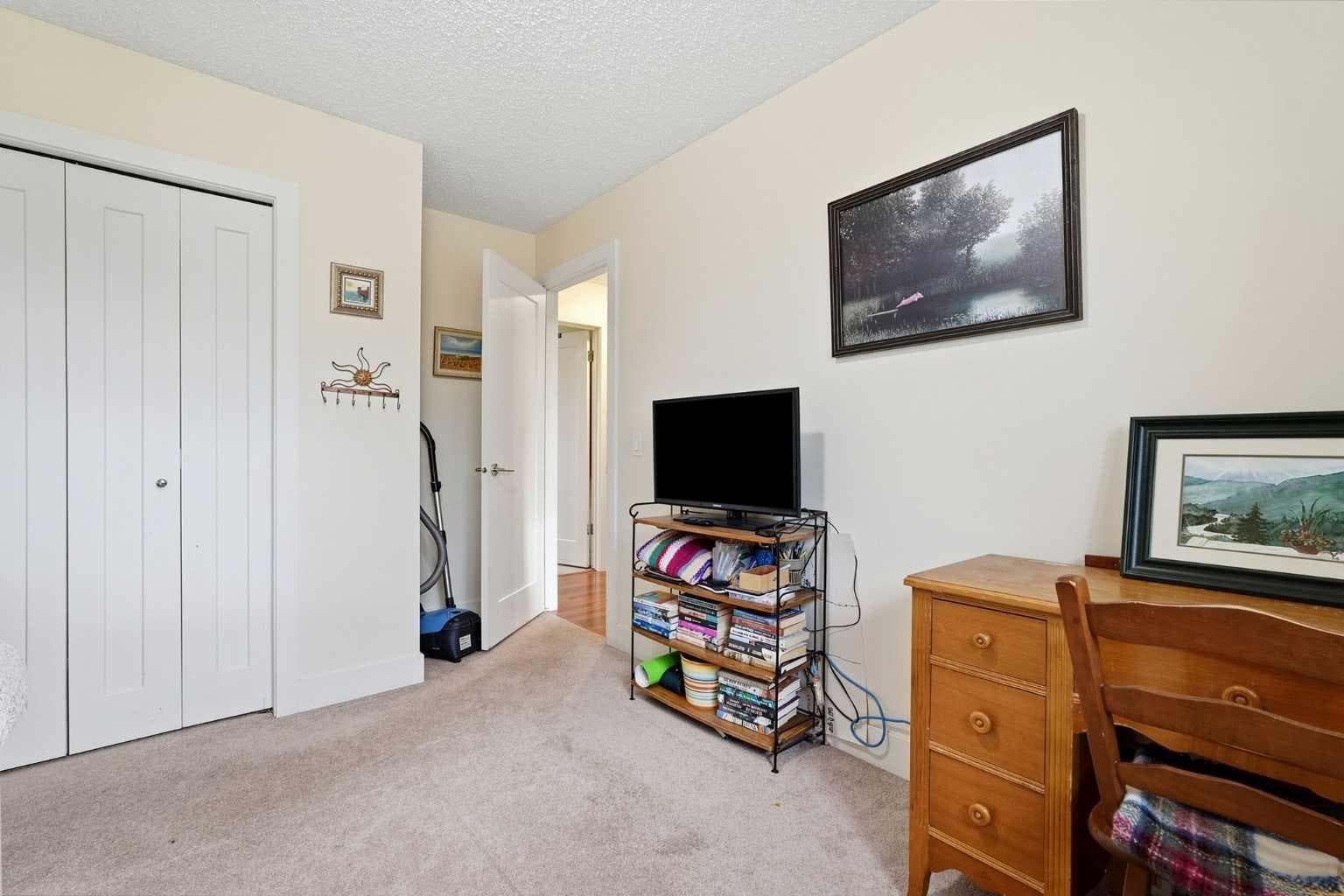 8 Mount Vista Estates 