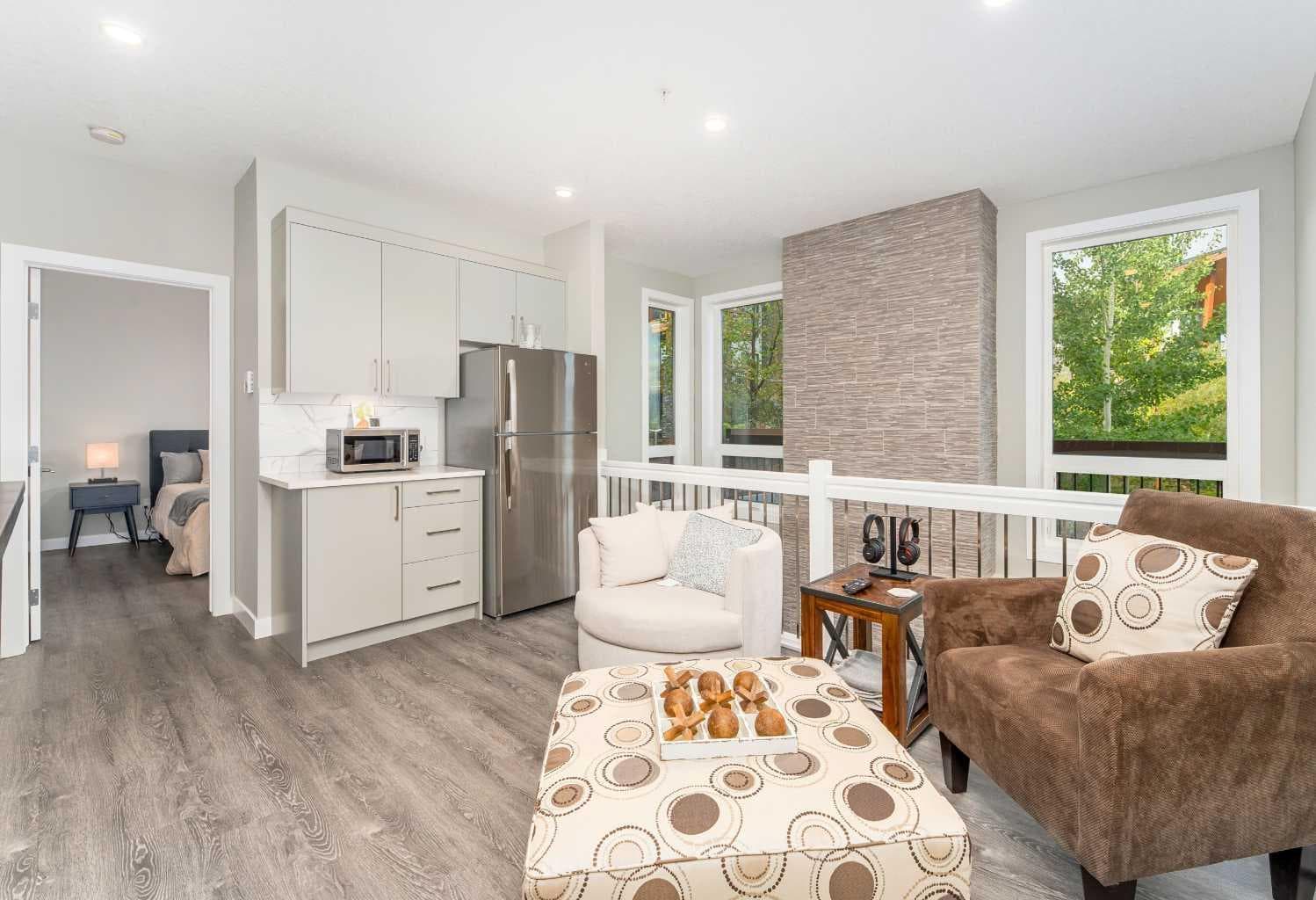 114, 106 Stewart Creek Rise 