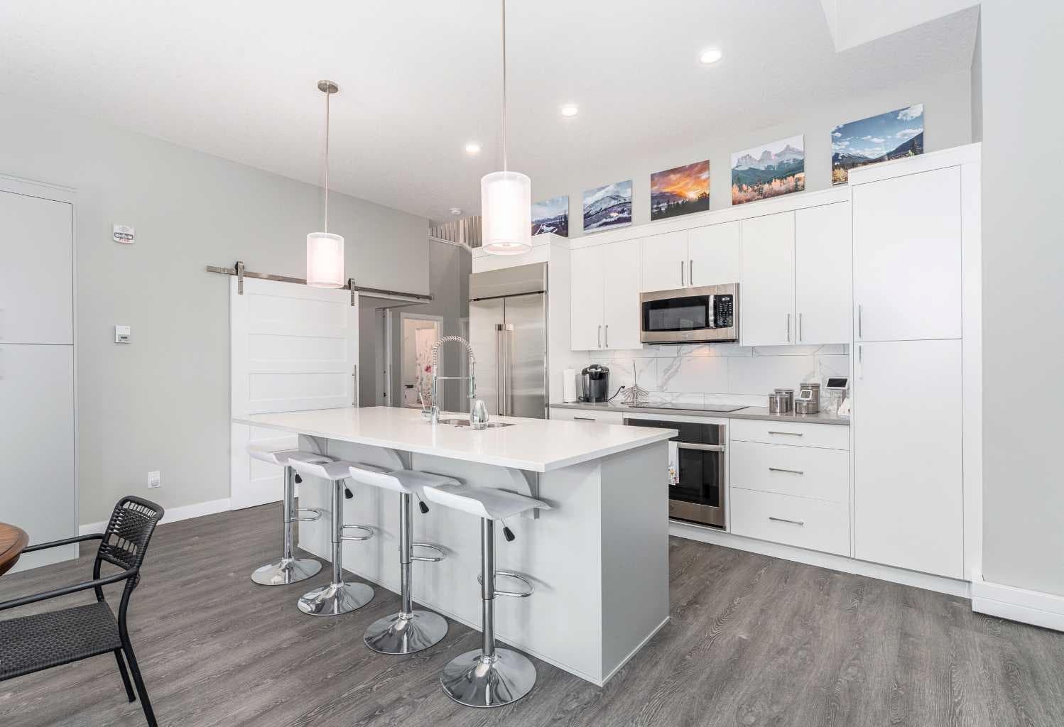 114, 106 Stewart Creek Rise 