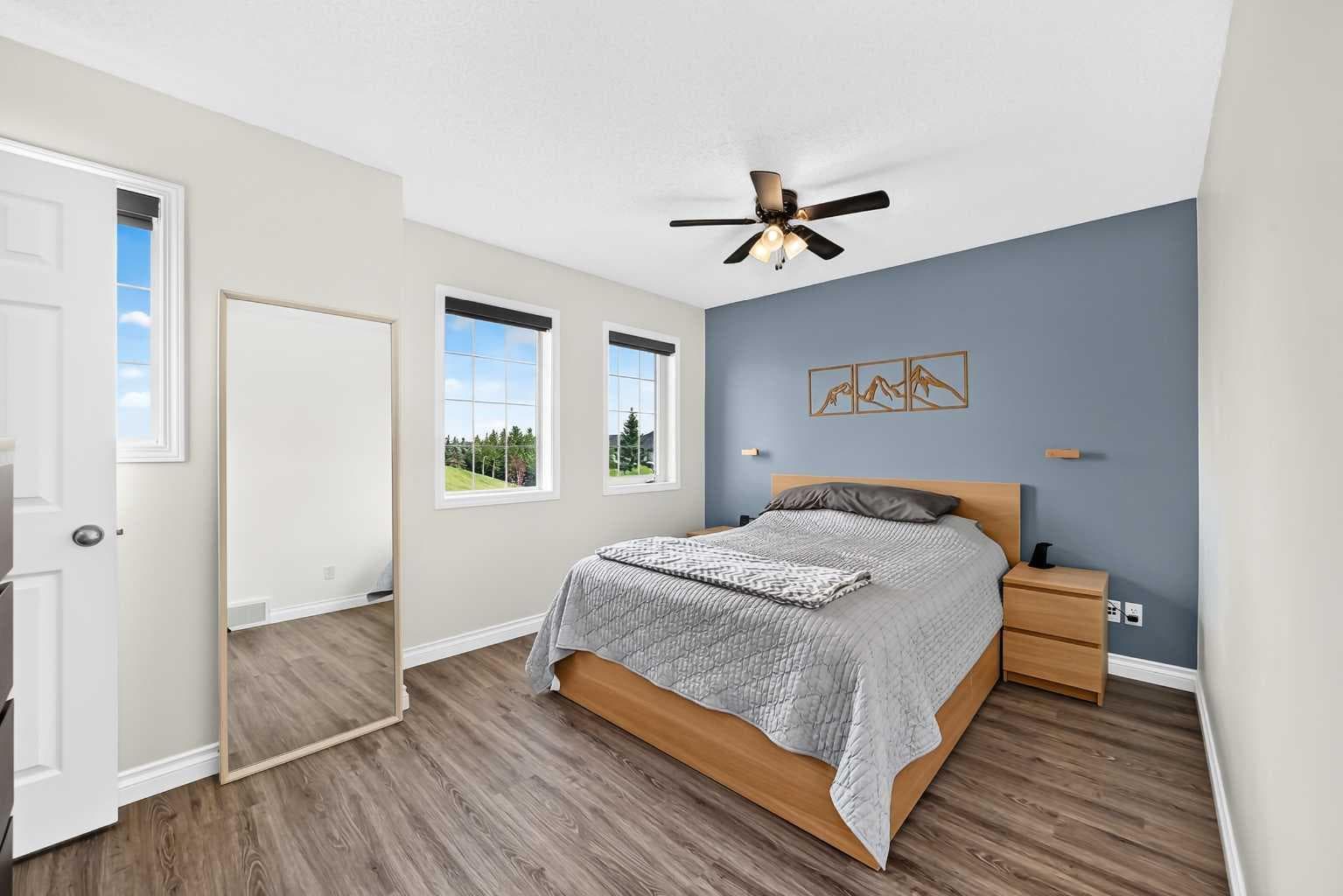 265 Everglen Rise SW