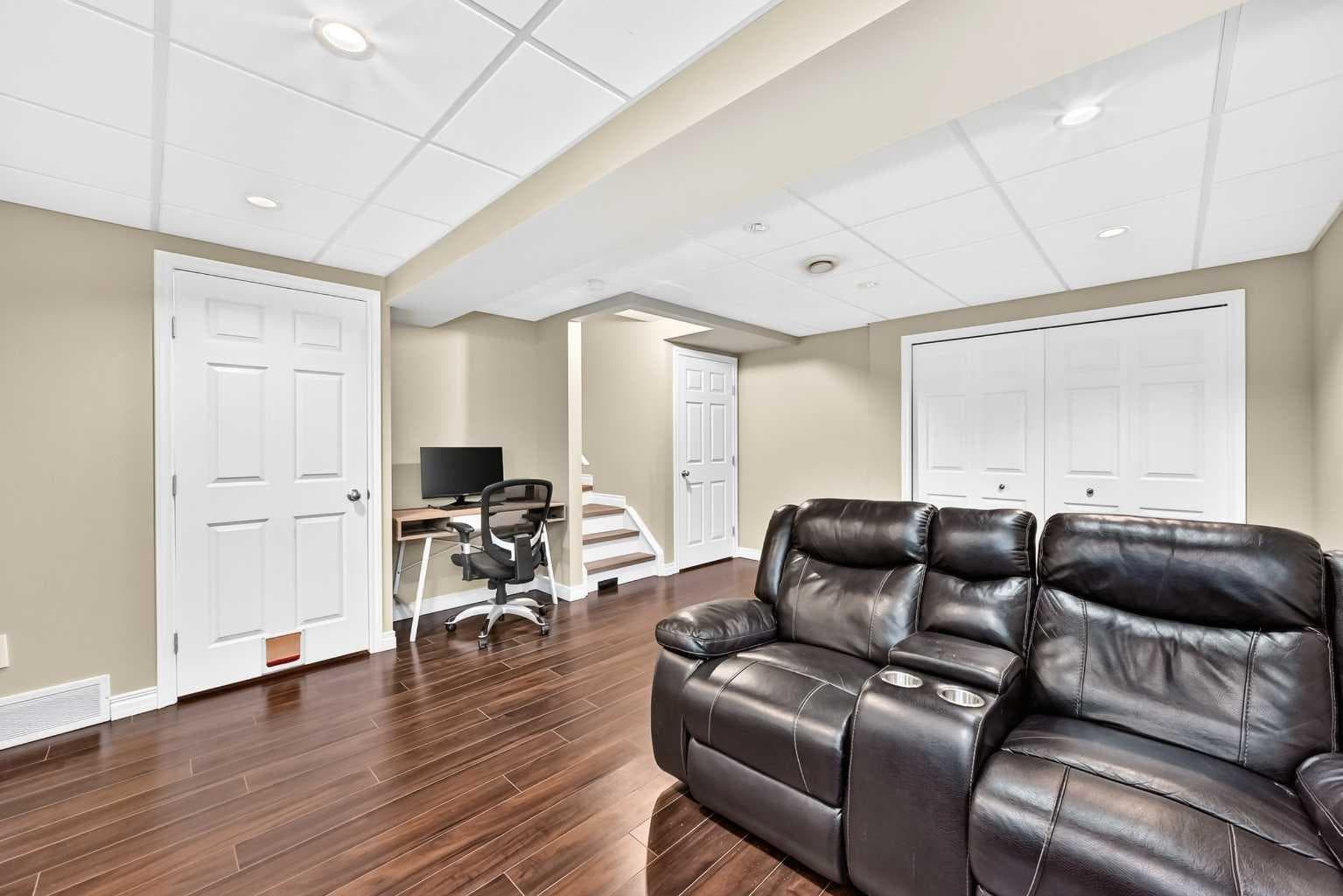265 Everglen Rise SW