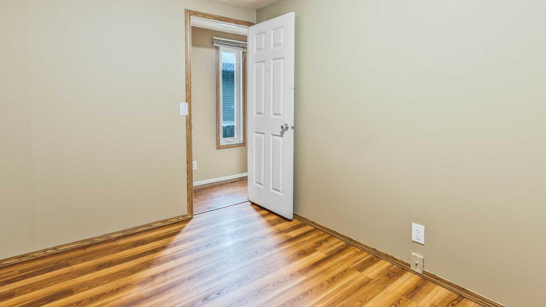 24 spring HAVEN Close SE