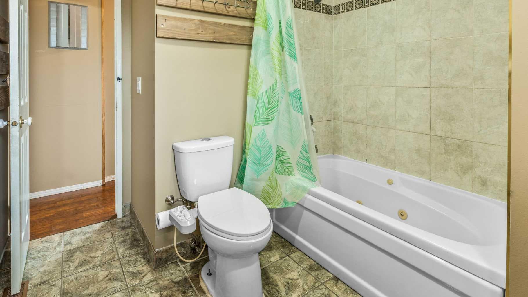 24 spring HAVEN Close SE