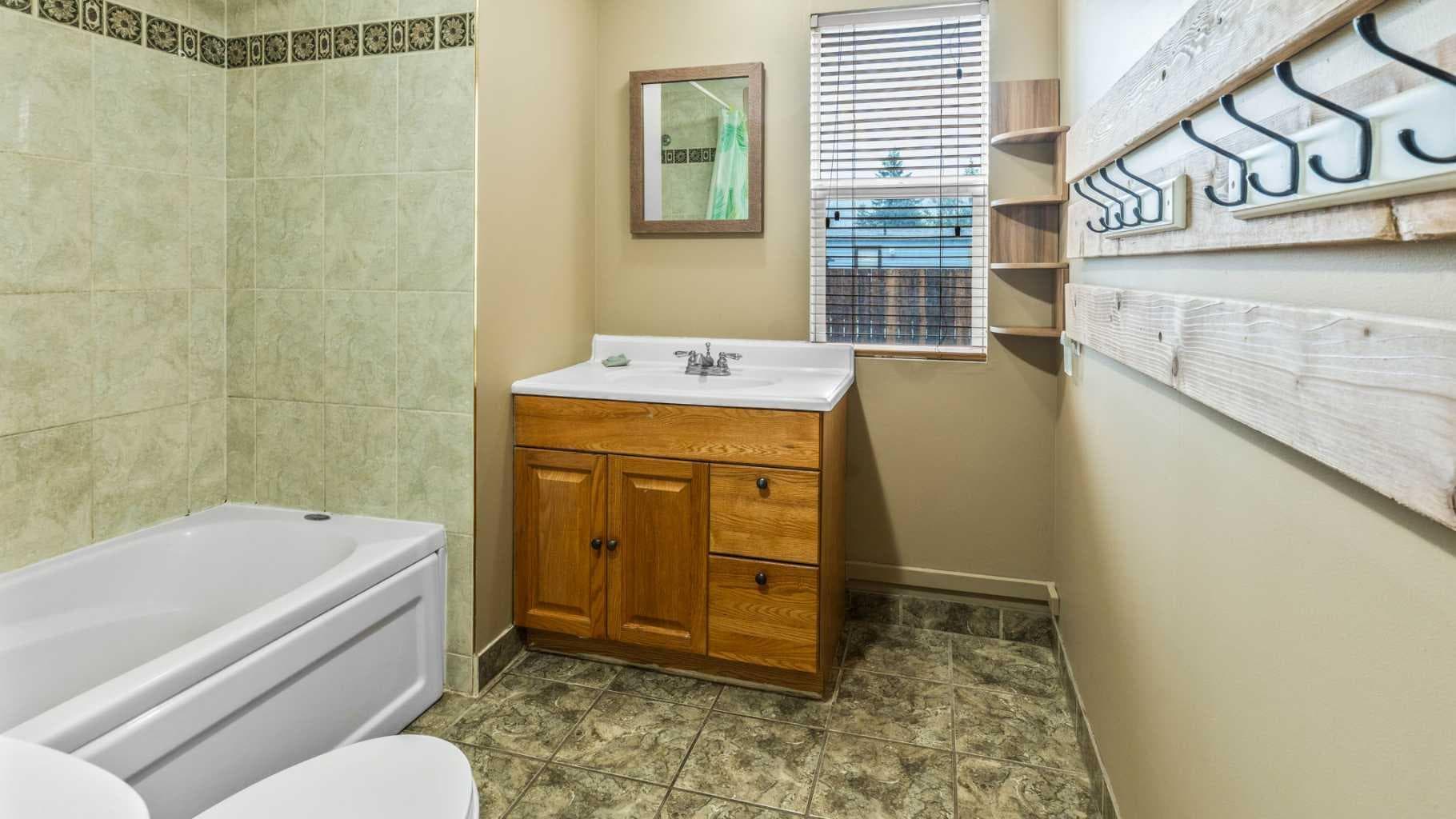 24 spring HAVEN Close SE