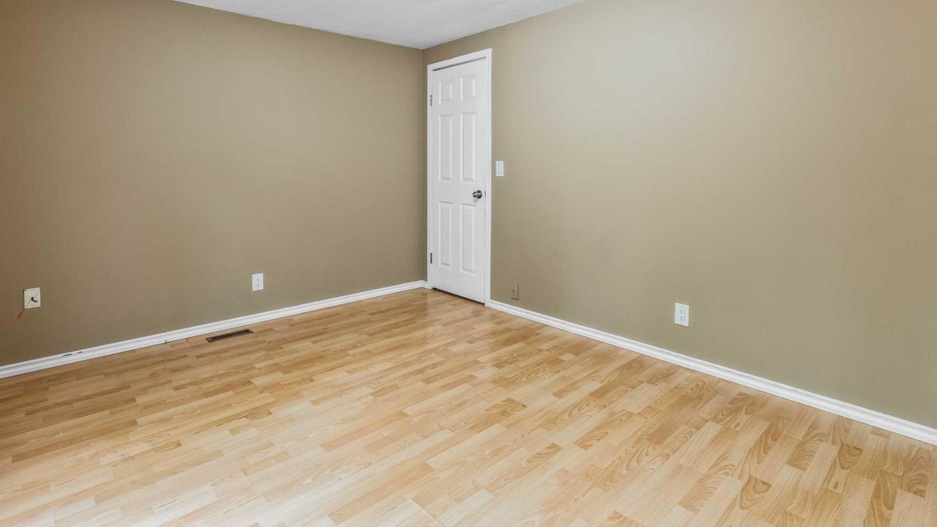 24 spring HAVEN Close SE