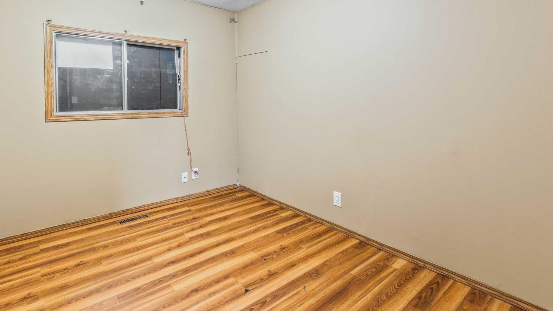 24 spring HAVEN Close SE
