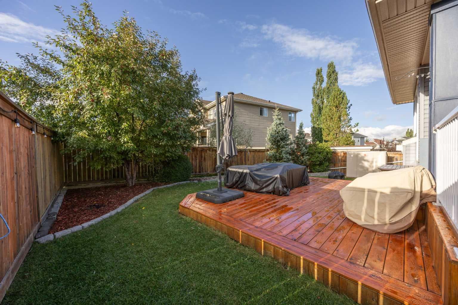 16 Royal oak Heights NW