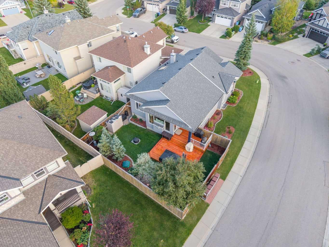 16 Royal oak Heights NW