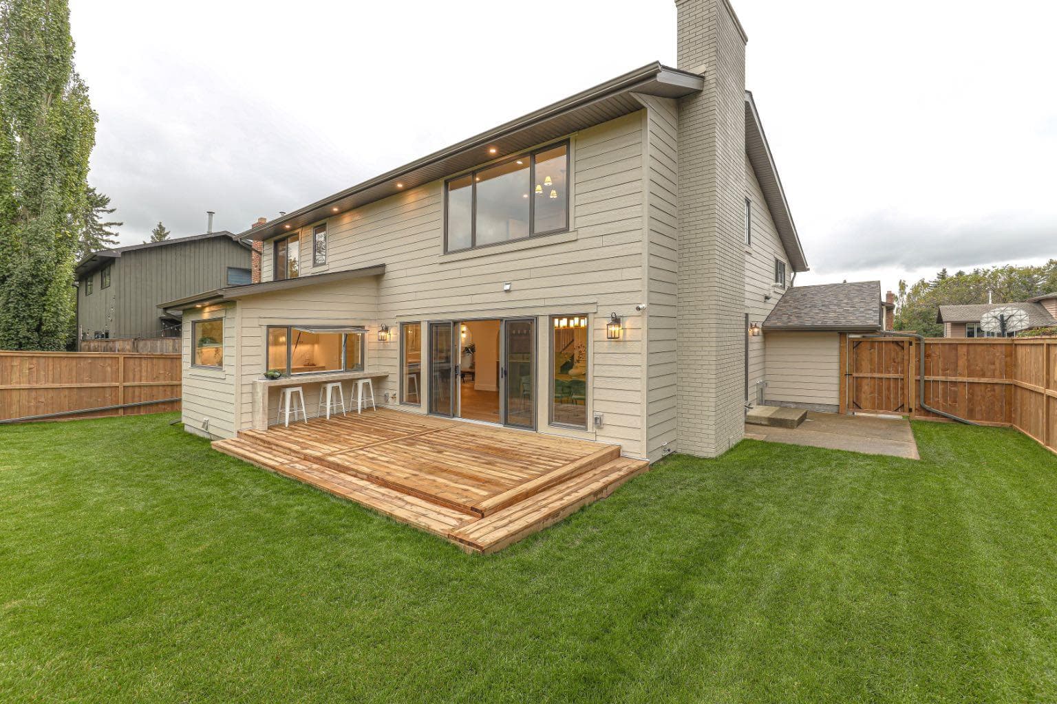 1040 Edgemont Road NW