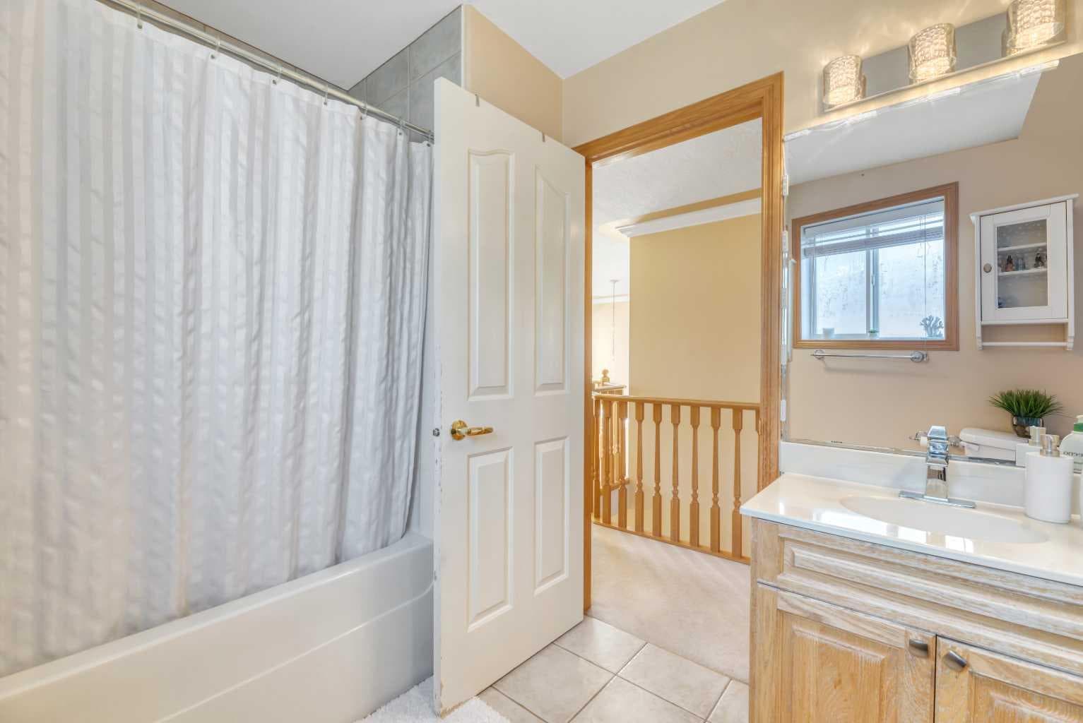 423 Taracove Estate Drive NE