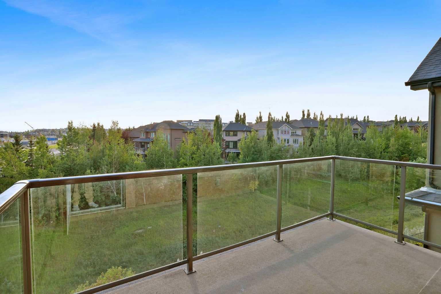 323 Aspen Glen Place SW