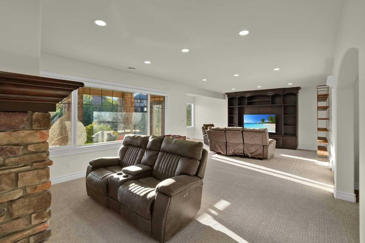 323 Aspen Glen Place SW